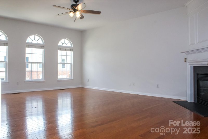 Property image 5 at 2930 Duvalla Avenue, Charlotte, NC 28209