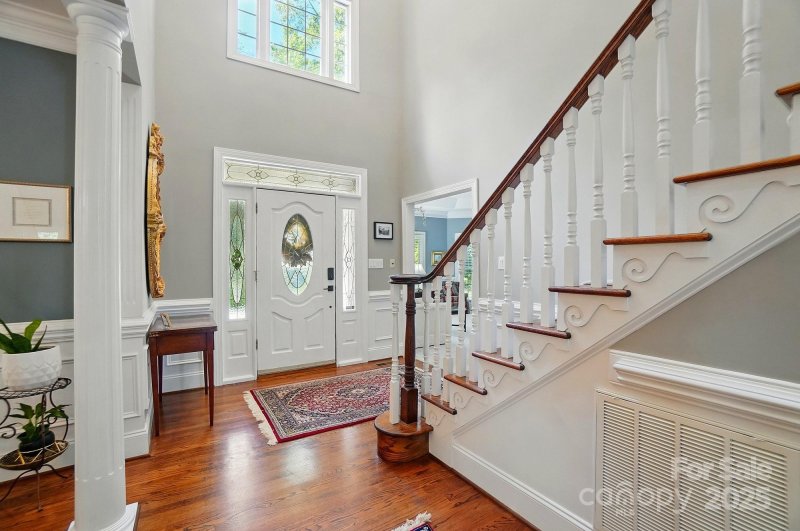 Property image 5 at 5718 Bardsey Court, Matthews, NC 28104