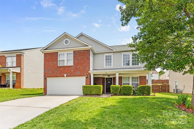 Property image 2 at 312 Farm Springs Drive, Mount Holly, NC 28120