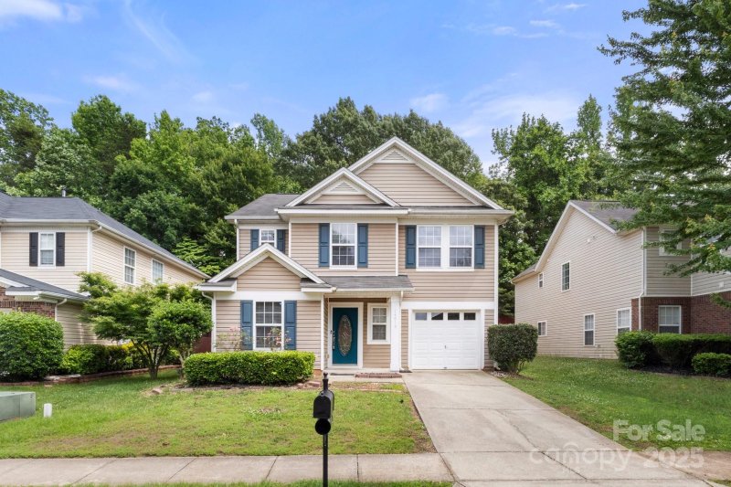 Property image 2 at 14010 Pinyon Pine Lane, Charlotte, NC 28215