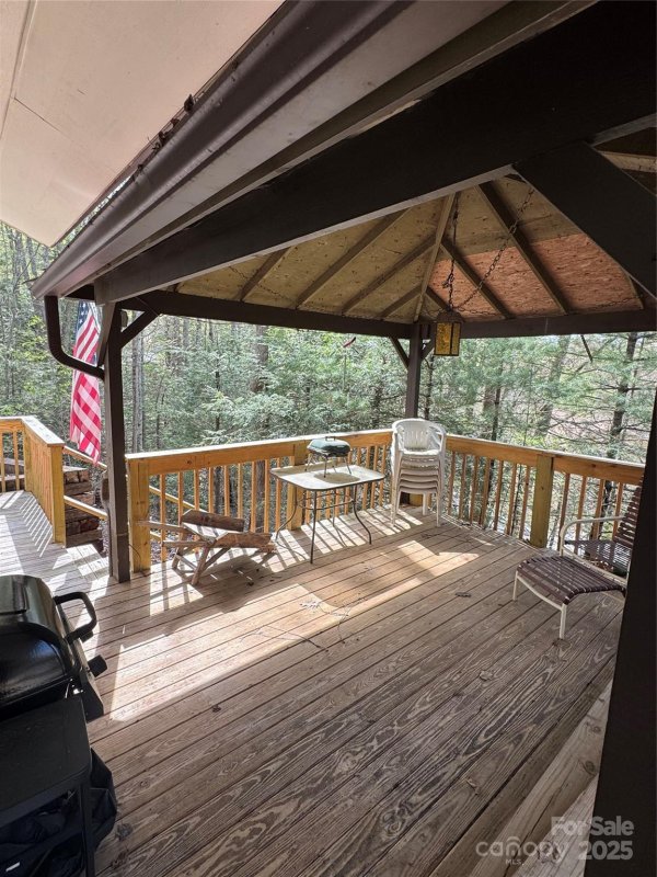 Property image 4 at 58 Sourwood Knoll, Newland, NC 28657