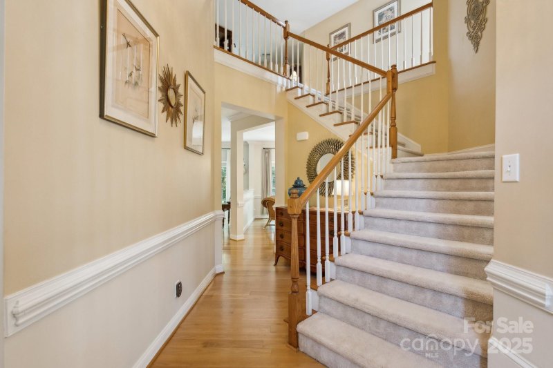Property image 5 of 909 Staghorn Lane in Hunter Oaks, Waxhaw, NC 28173