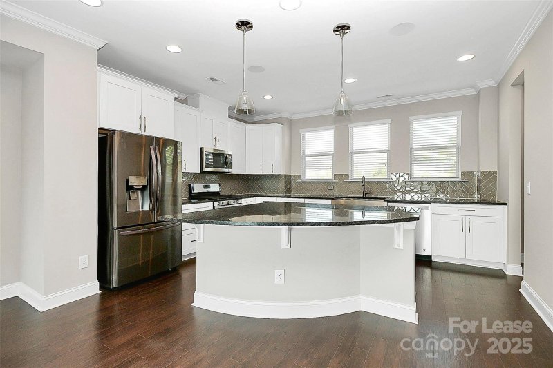 Property image 4 of 2633 Statesville Avenue in Brightwalk, Charlotte, NC 28206