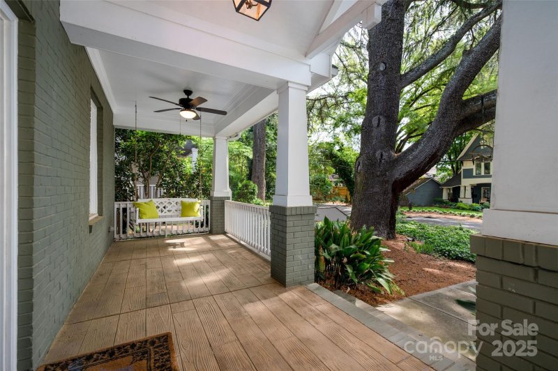 Property image 3 at 417 N Dotger Avenue, Charlotte, NC 28204