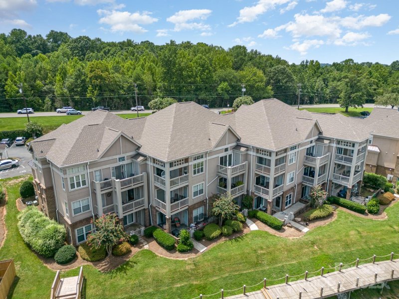 Property image 4 at 104 Pier 33 Drive, Mooresville, NC 28117