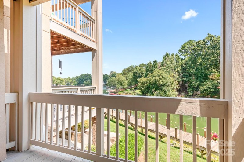 Property image 5 at 104 Pier 33 Drive, Mooresville, NC 28117