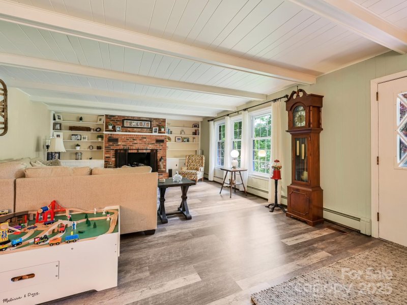 Property image 5 of 3221 Debbie Drive in Stoney Mtn Estates, Hendersonville, NC 28791