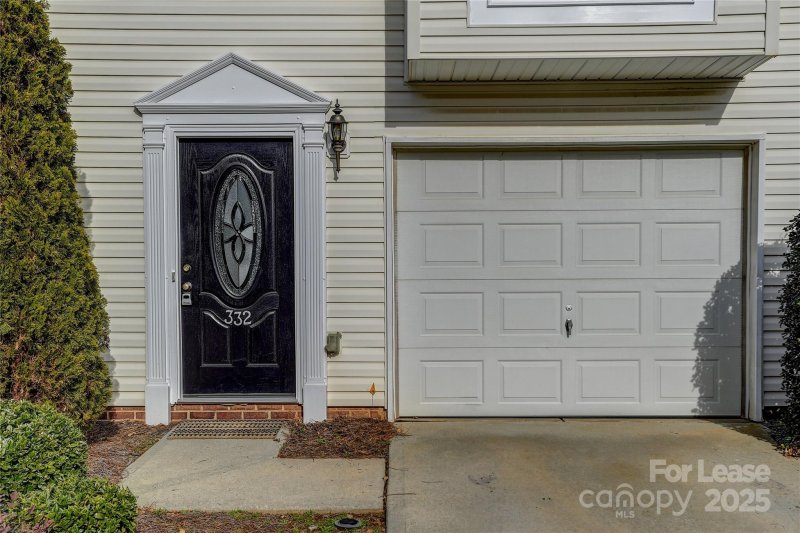 Property image 2 at 332 Rock Ridge Lane, Mount Holly, NC 28120