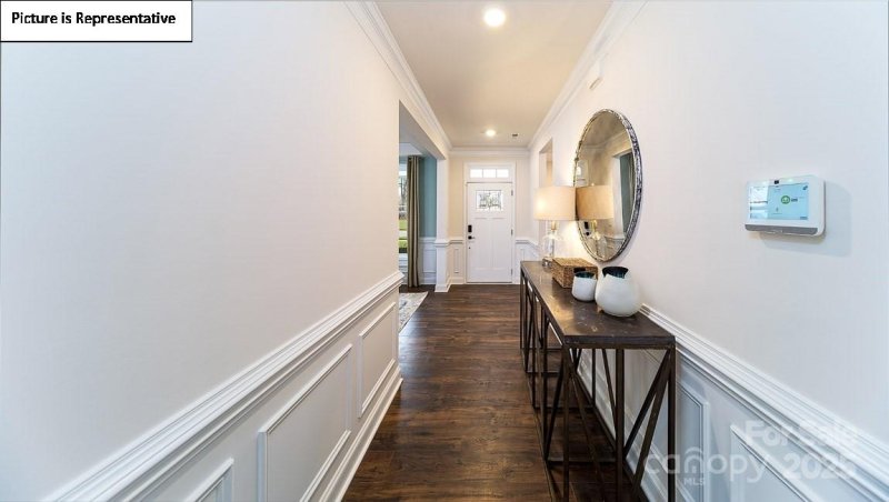 Property image 3 of 140 Ventnor Way in Brantley, Mooresville, NC 28115