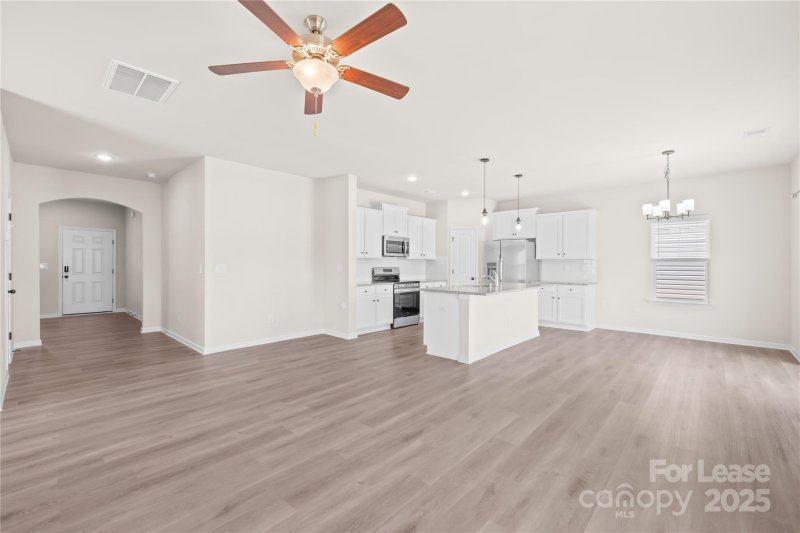 Property image 4 at 4225 Stoneygreen Lane, Charlotte, NC 28215