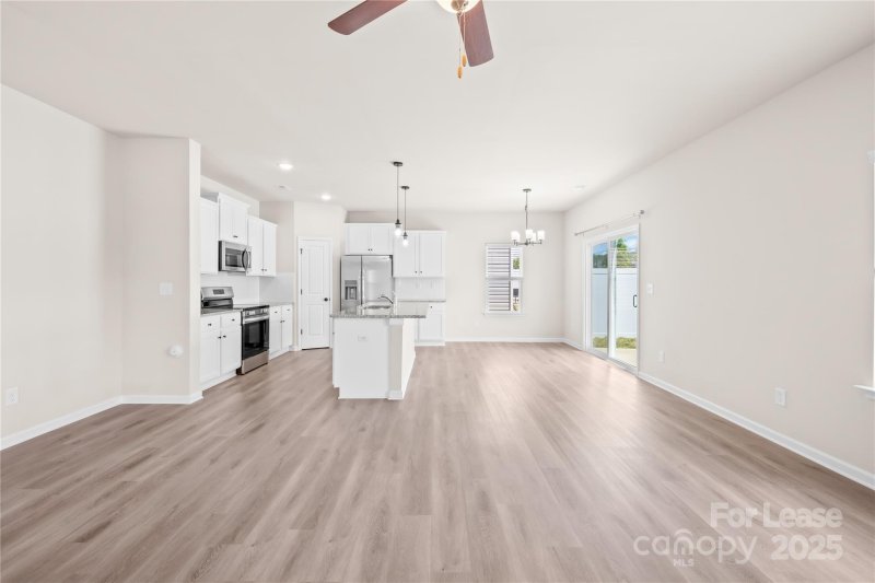 Property image 5 at 4225 Stoneygreen Lane, Charlotte, NC 28215