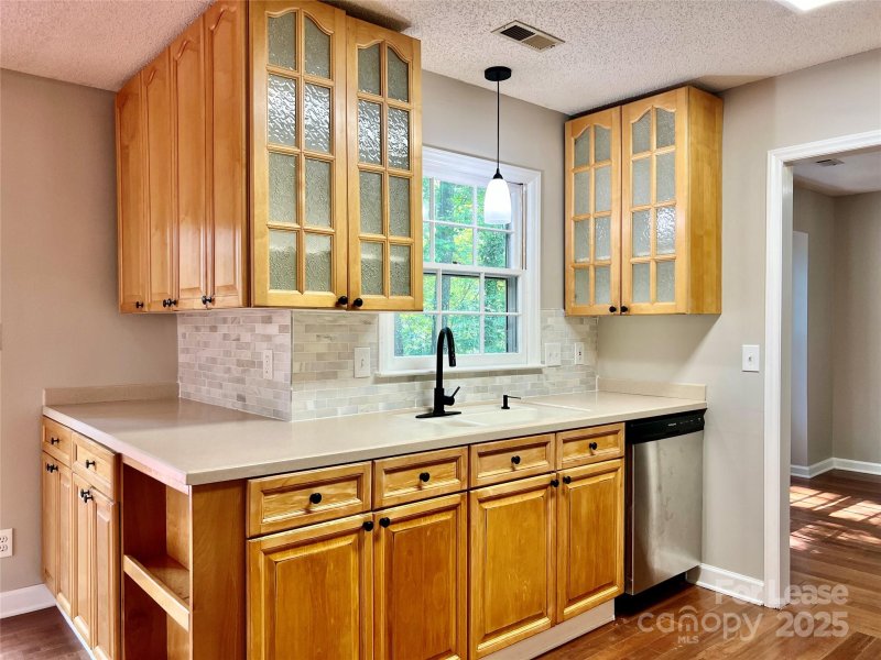 Property image 5 at 2333 Heathershire Lane, Matthews, NC 28105