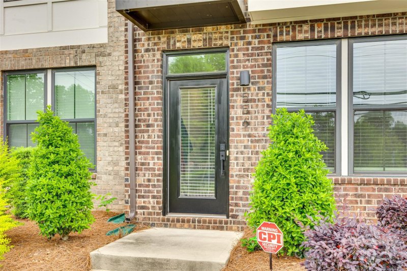 Property image 4 at 556 Billingsley Road, Charlotte, NC 28211