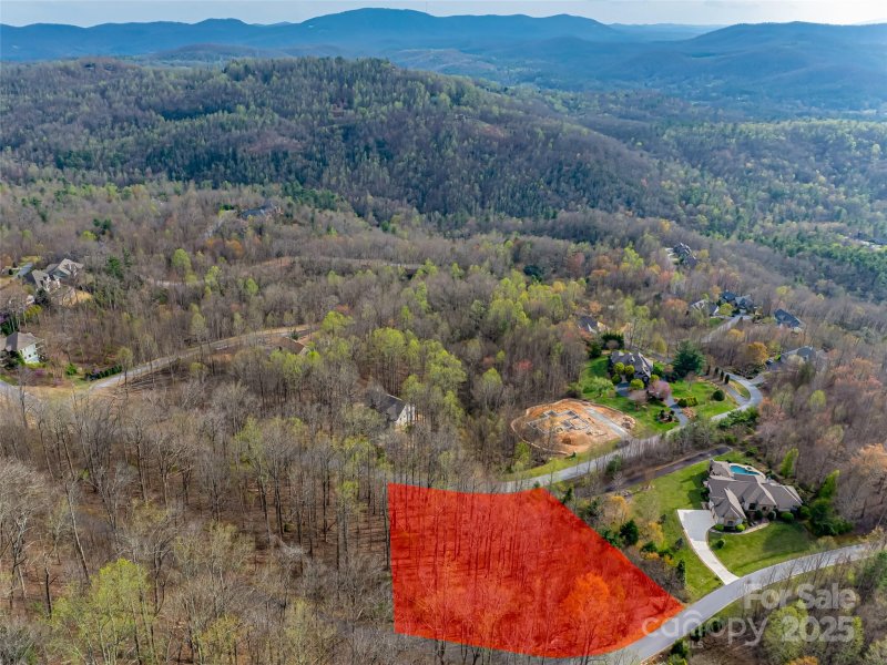 Property image 3 at 770 Somersby Parkway, Hendersonville, NC 28739