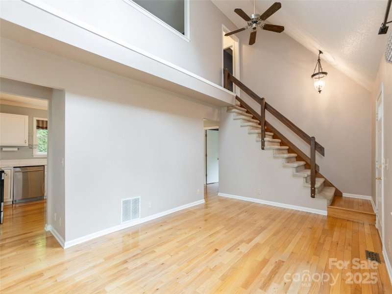 Property image 5 at 55 Willow Bend, Hendersonville, NC 28792