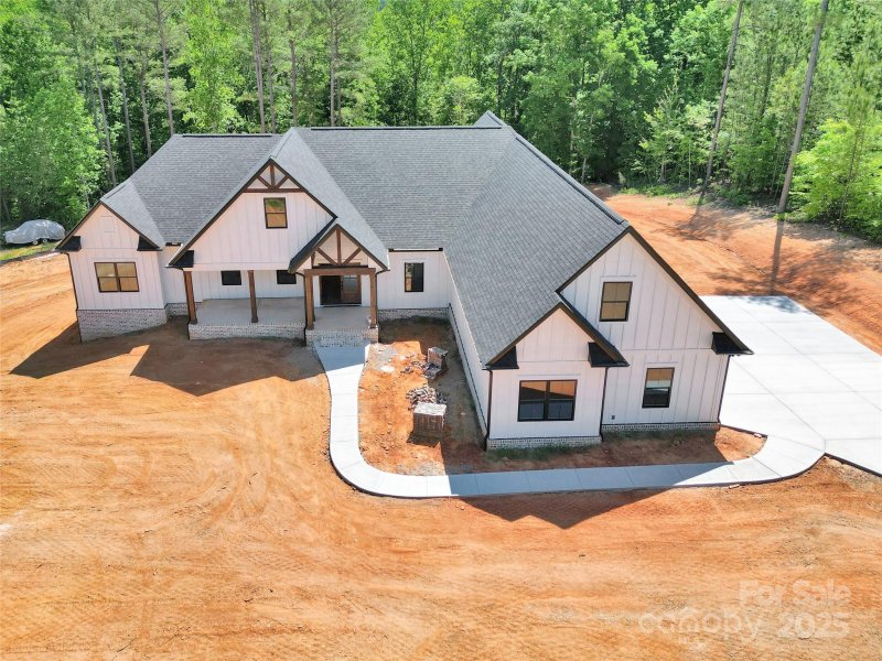 Property image 2 at 124 Starboard Lane, Statesville, NC 28677