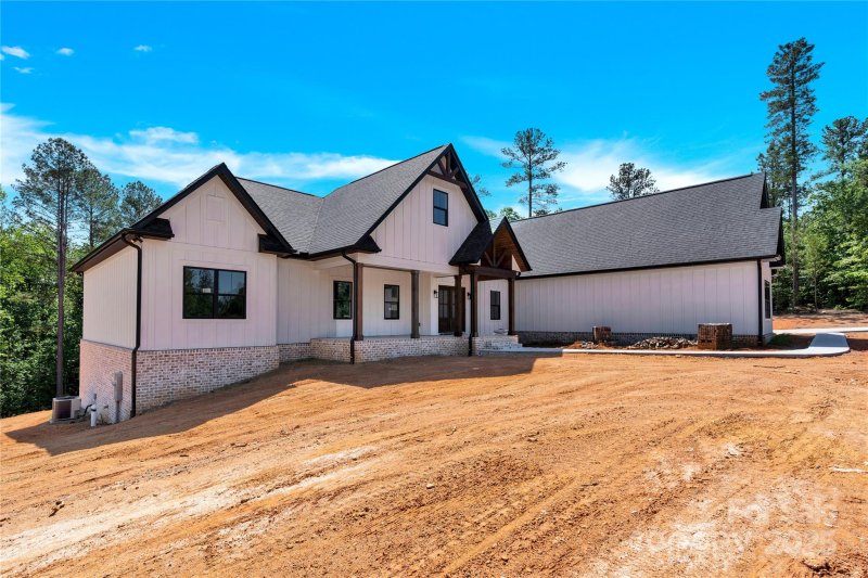 Property image 5 at 124 Starboard Lane, Statesville, NC 28677