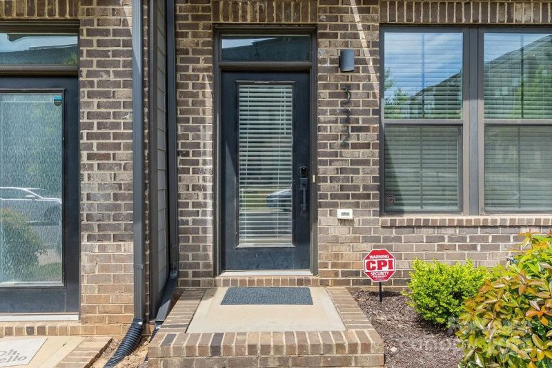 Property image 3 at 322 Music Hall Way, Charlotte, NC 28203