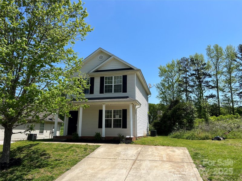 Property image 3 at 1300 Braveheart Lane, Charlotte, NC 28216