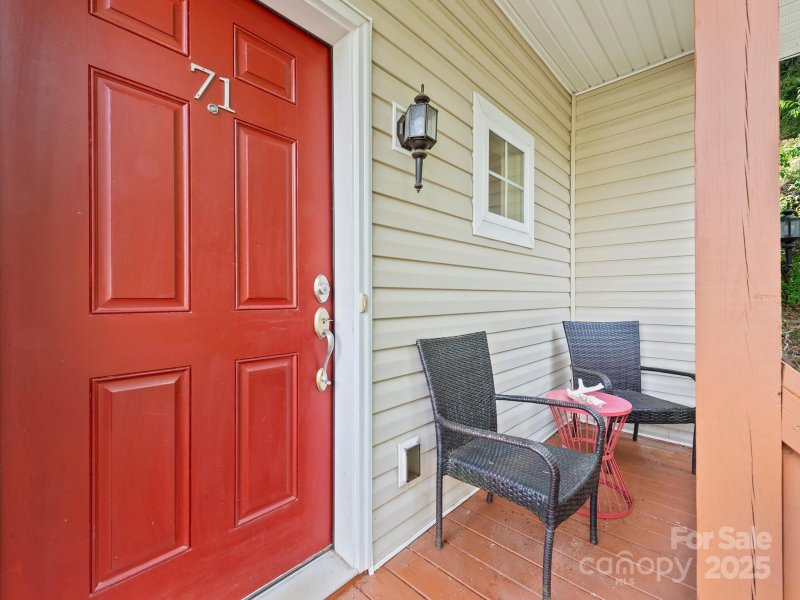 Property image 2 of 71 Kirby Road in Willow Creek Village, Asheville, NC 28806