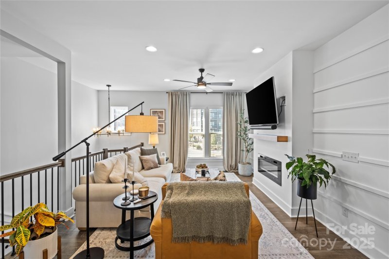 Property image 3 at 2863 Grand Union Way, Charlotte, NC 28209