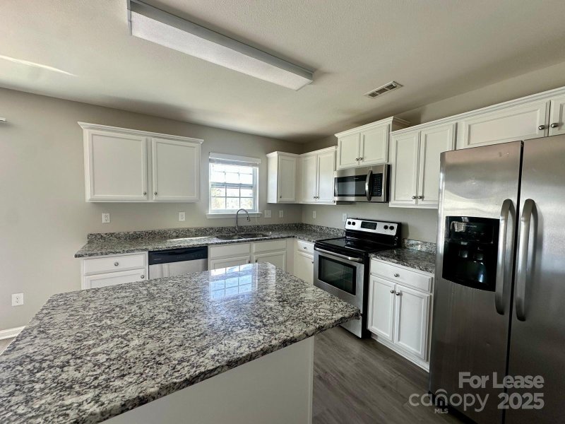 Property image 3 at 2625 Cider Ridge Road, Dallas, NC 28034