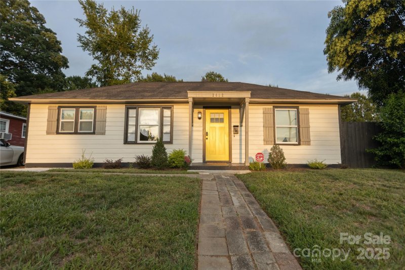 2012 Double Oaks Road