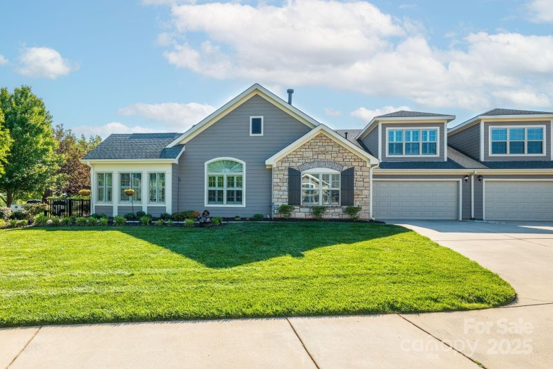 1328 Somersby Circle