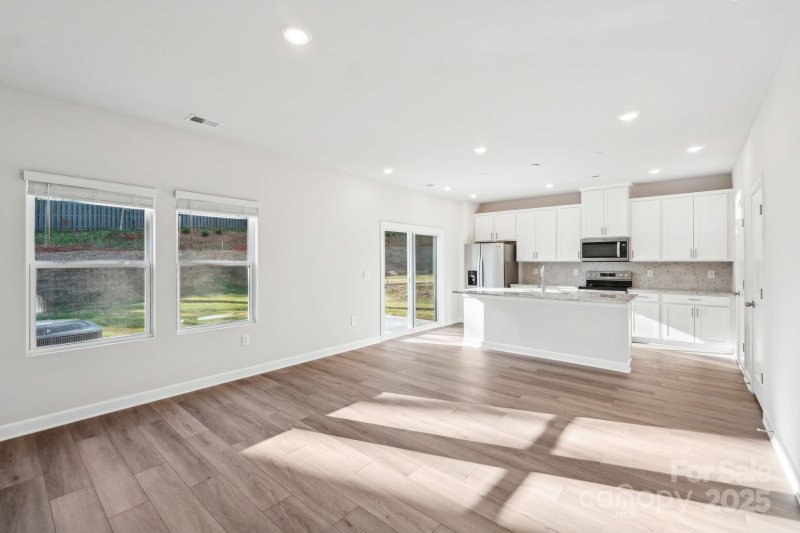 Property image 4 at 125 Canoga Avenue, York, SC 29745