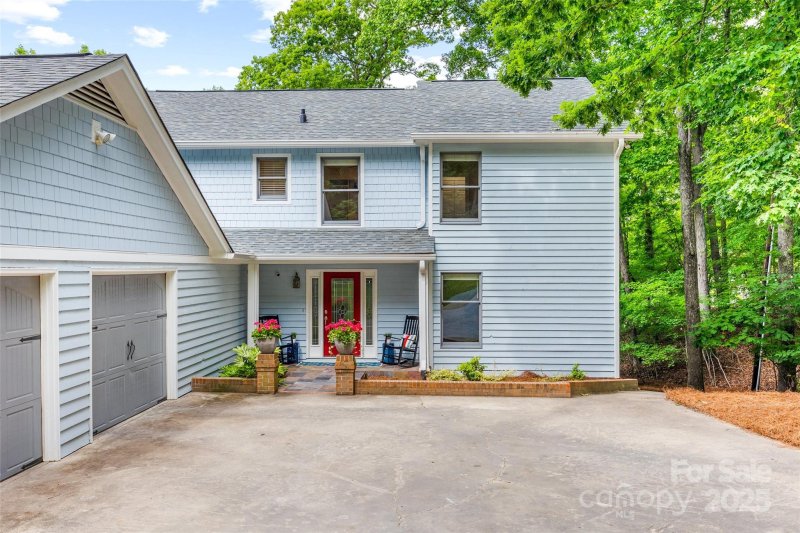 Property image 4 at 18028 Broken Woods Road, Charlotte, NC 28278