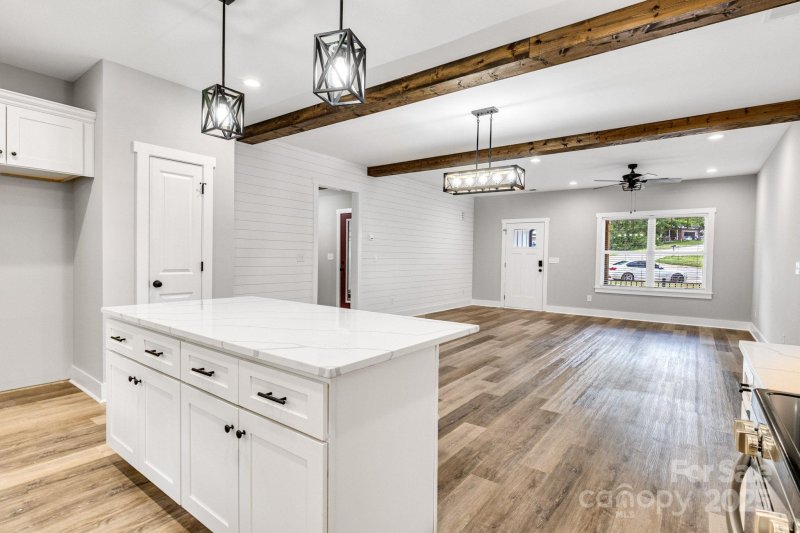 Property image 3 at 1222 Summerhill Street, Lenoir, NC 28645