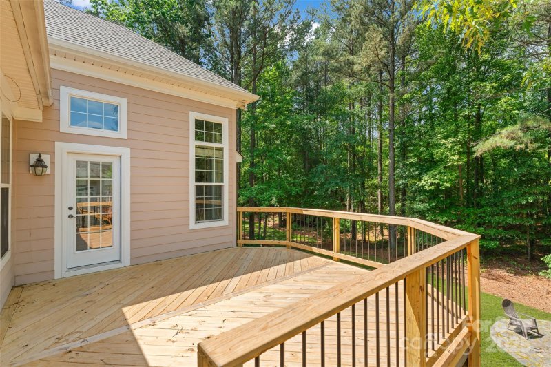 Property image 5 at 104 Whiterock Drive, Mount Holly, NC 28120