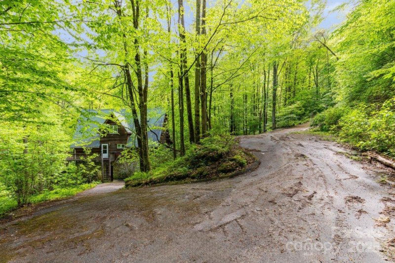 Property image 5 at 307 Five Star Drive, Glenville, NC 28736