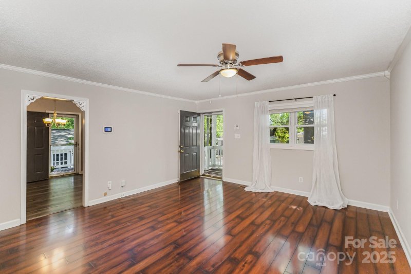 Property image 4 at 2109 Brewton Drive, Charlotte, NC 28206