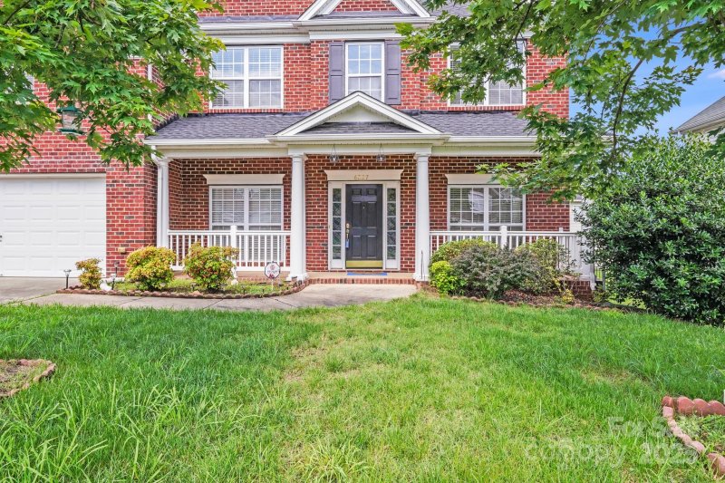 Property image 5 of 6227 Castlecove Road in Berewick, Charlotte, NC 28278