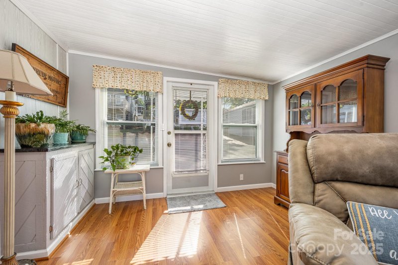 Property image 4 of 125 Maple Street in Badin Shores Resort, New London, NC 28127