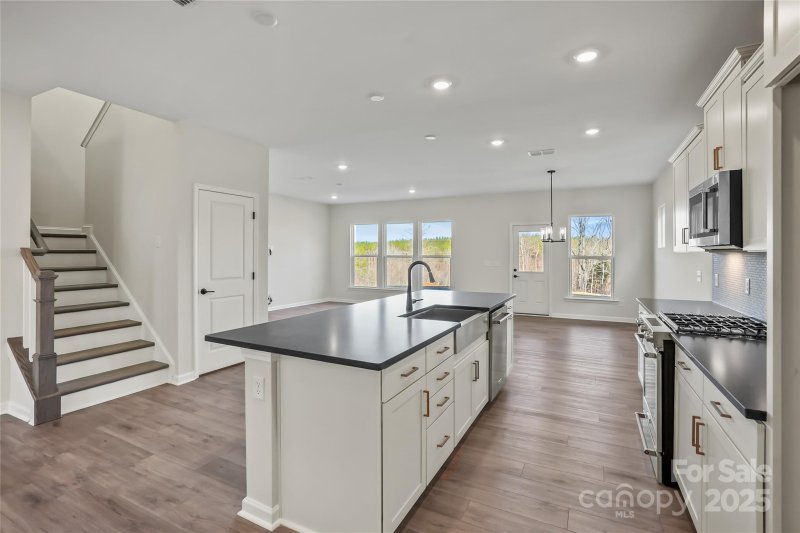 Property image 5 at 15004 Meadows Hunt Lane, Huntersville, NC 28078