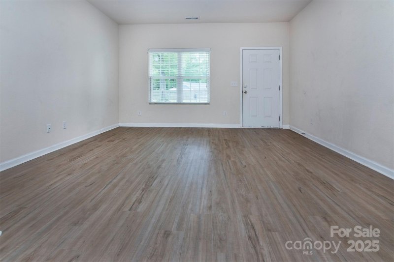 Property image 3 at 6717 Ware Road, Charlotte, NC 28212