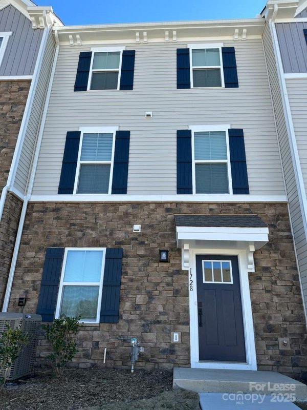 Property image 2 at 1728 Aspire Street, Charlotte, NC 28262