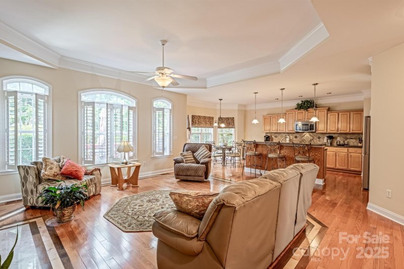 Property image 2 of 7245 Willow Brook Court in Verdict Ridge, Denver, NC 28037