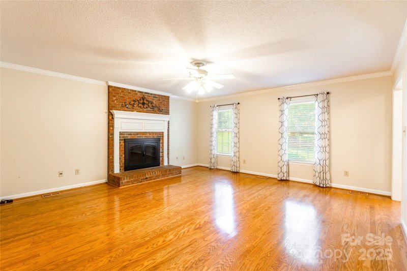 Property image 5 of 2730 Tiffany Drive in Oakhurst, Rock Hill, SC 29732