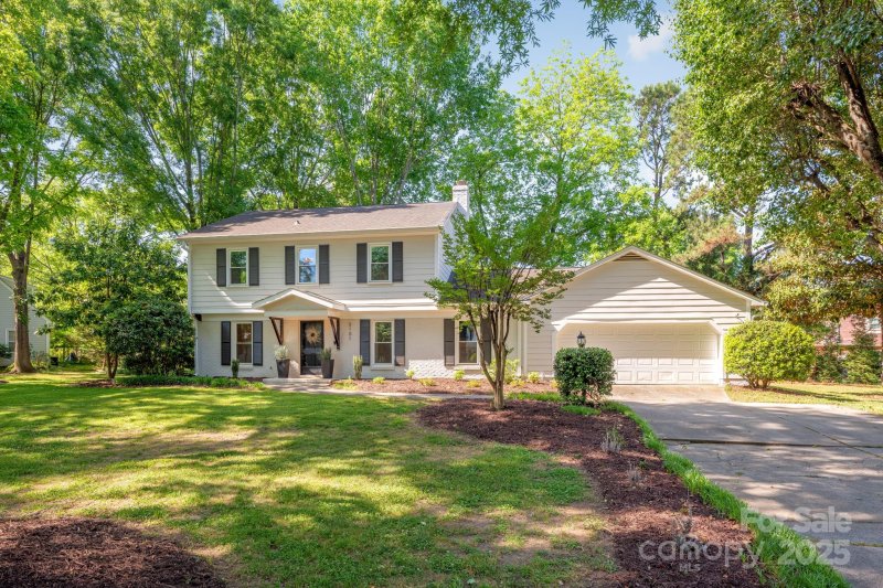 3101 Willowbrae Road