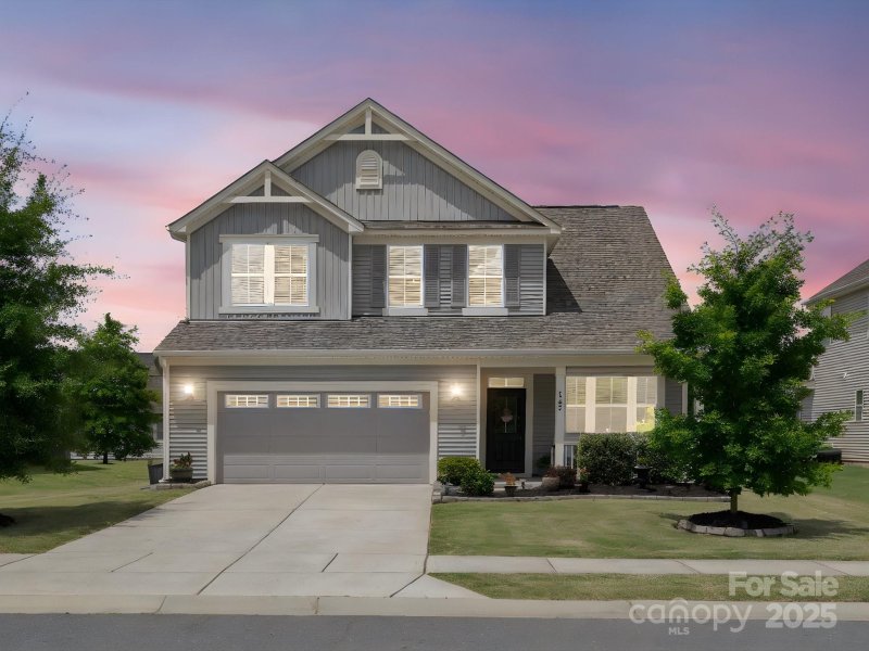 Property image 2 at 1305 Kings Grove Drive, York, SC 29745