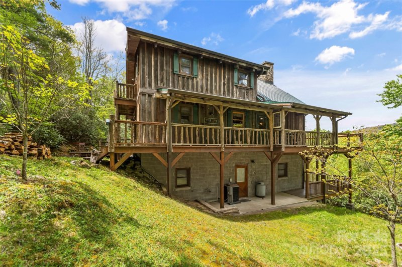 Property image 2 at 6338 West View Drive, Newland, NC 28657