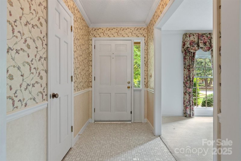 Property image 5 at 1940 12th Street, Hickory, NC 28601