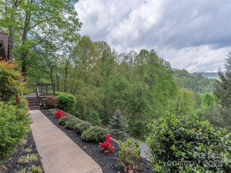 Property image 3 at 14 Bellewood Drive, Maggie Valley, NC 28751