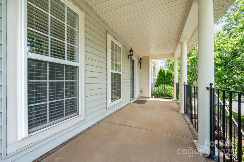 Property image 3 of 6948 Church Wood Lane in Gilead Ridge, Huntersville, NC 28078