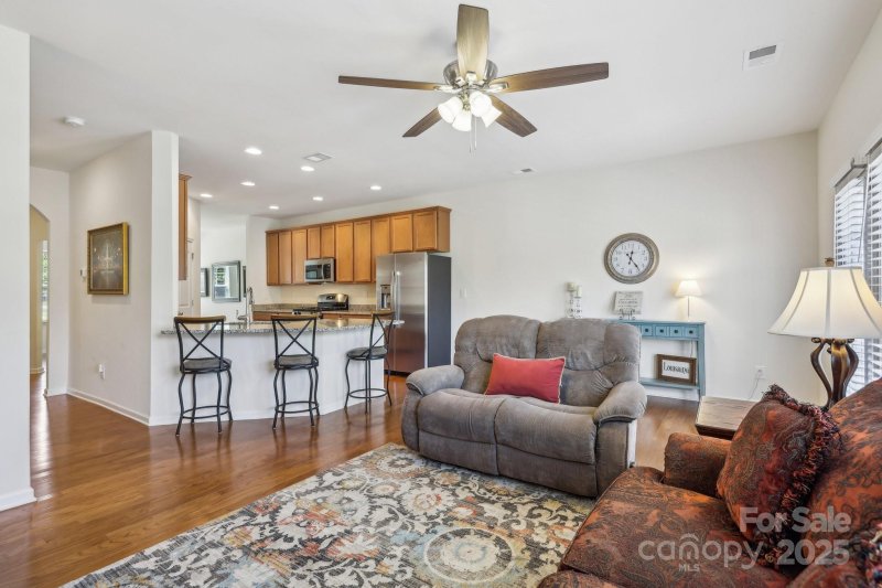 Property image 5 at 6315 Prosperity Church Road, Charlotte, NC 28269