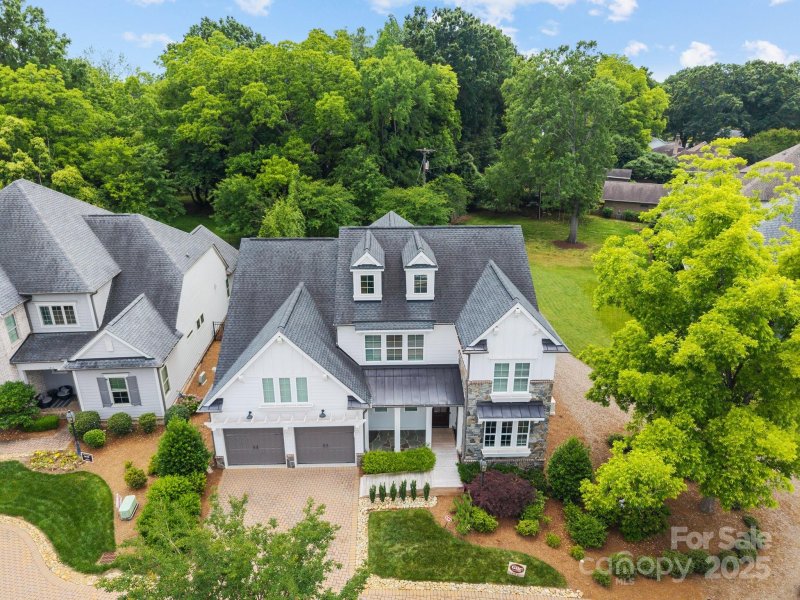 Property image 3 at 1012 N Sharon Amity Road, Charlotte, NC 28211