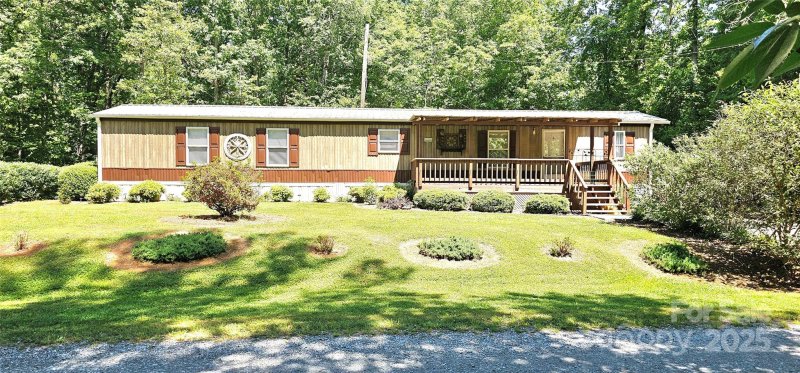 Property image 3 at 217 Eighth Avenue, New London, NC 28127